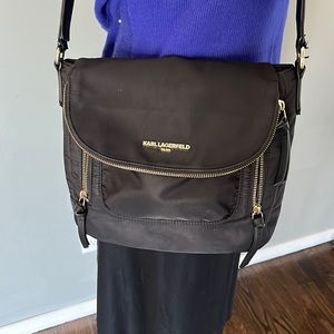 Karllagerfeld Black purse/bag
